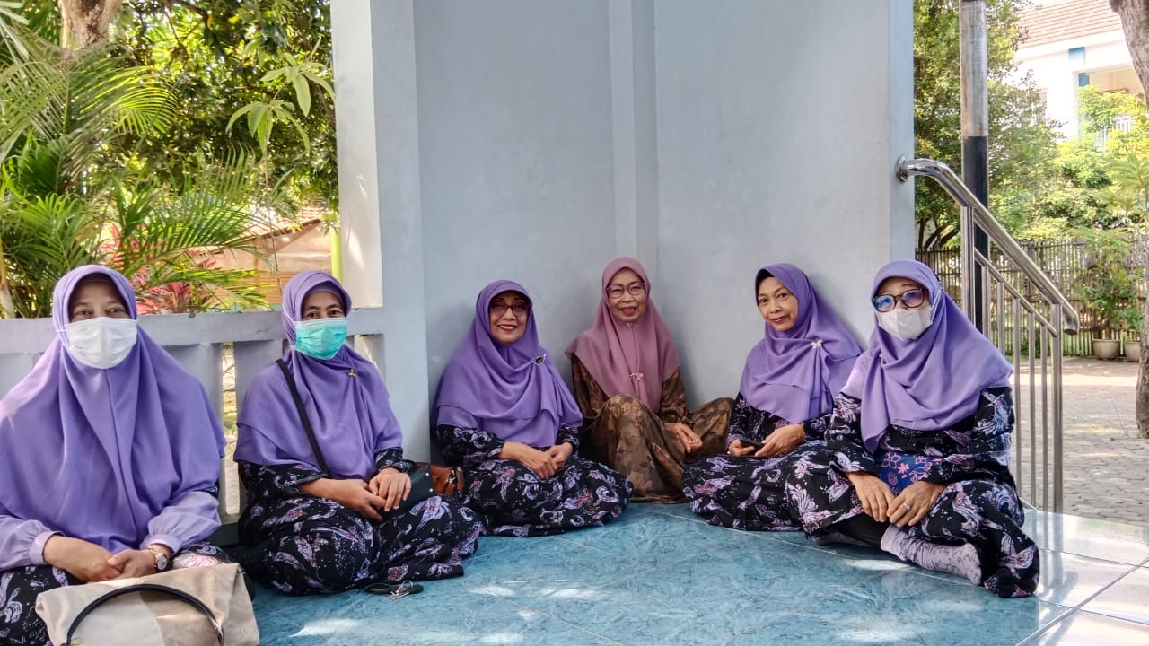 Kunjungan Polresta Pati  ke LKSA dan Griya Lansia